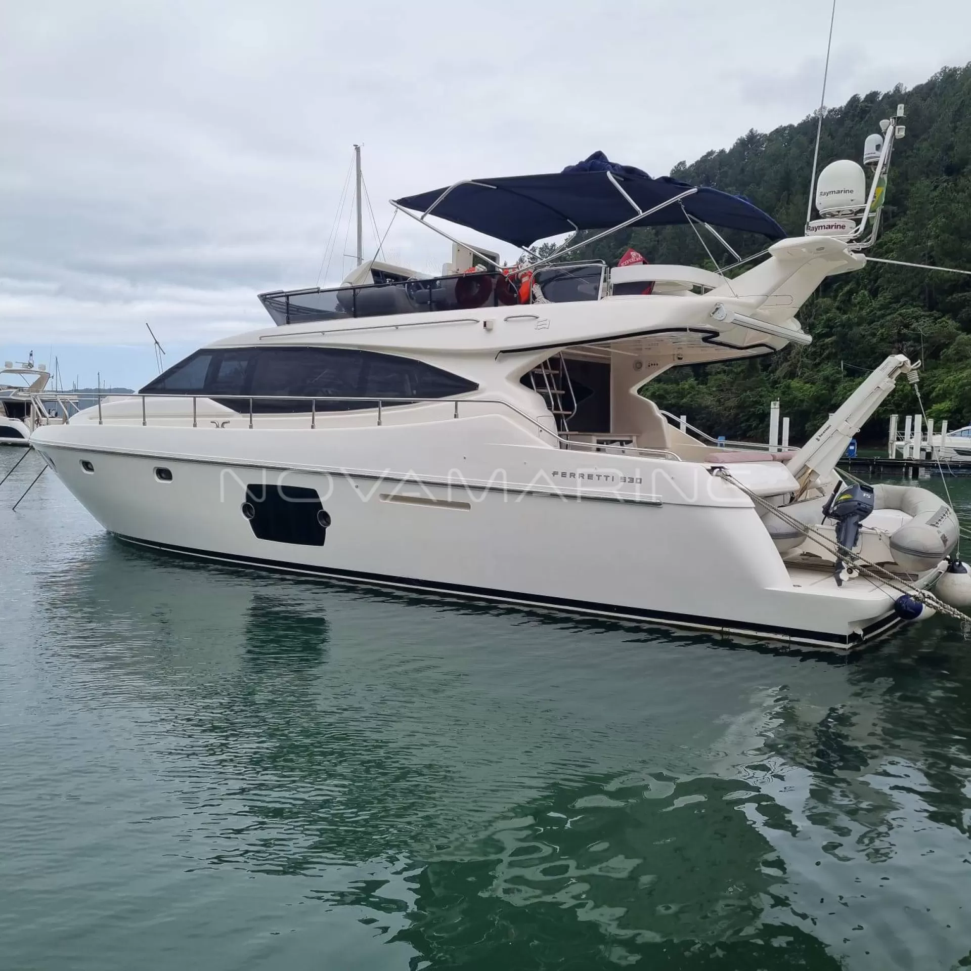 Ferretti  - 530