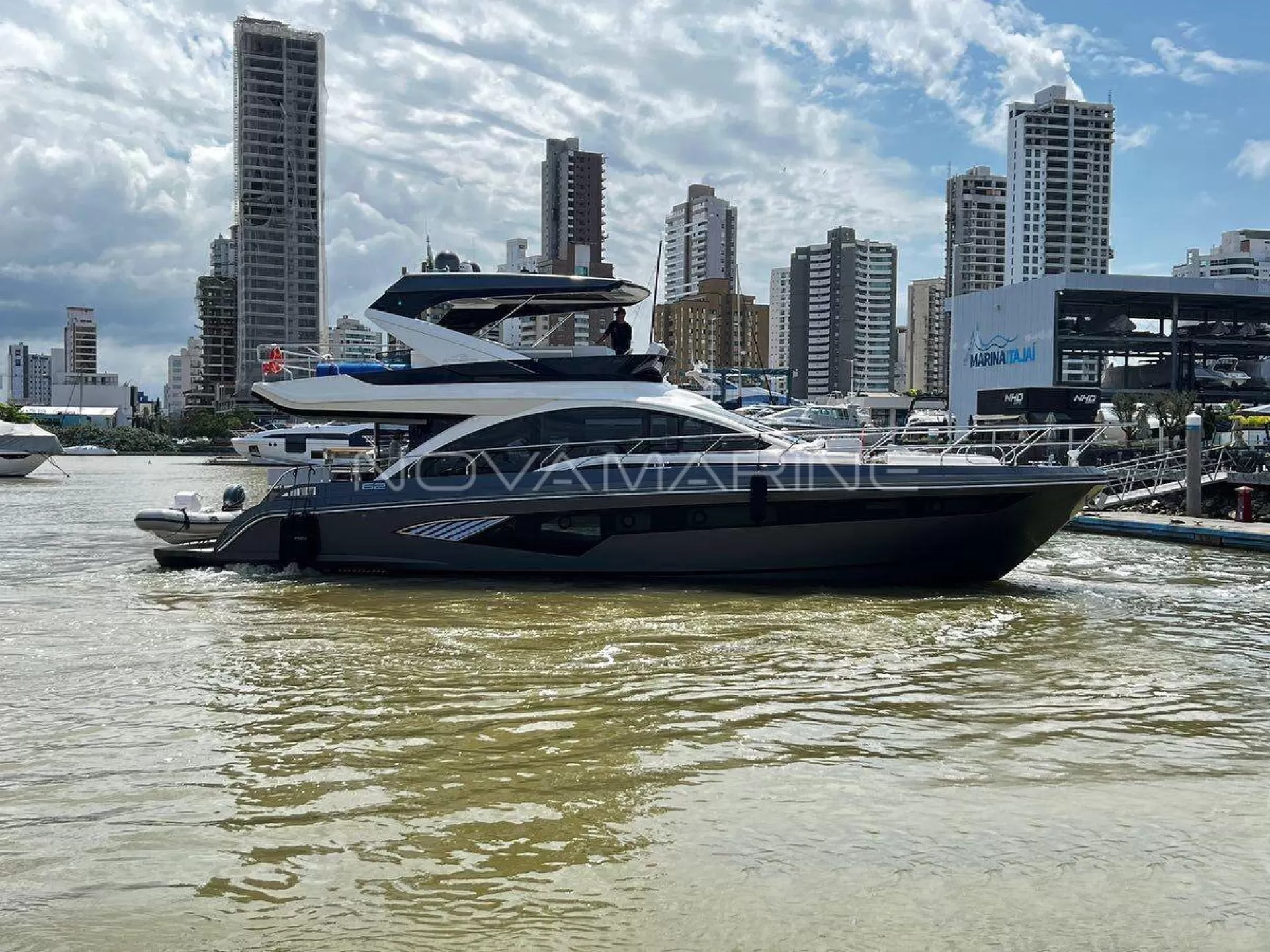 Intermarine - 62