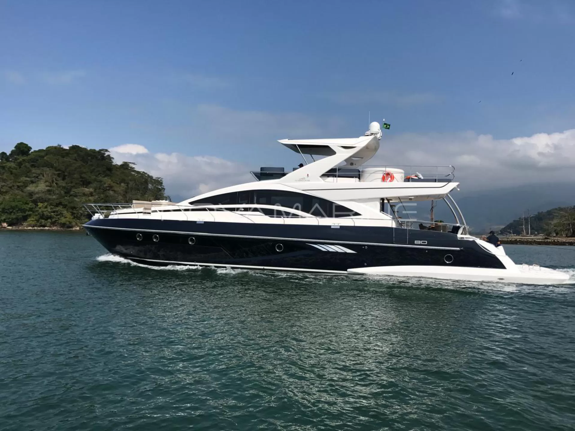 Intermarine - 80