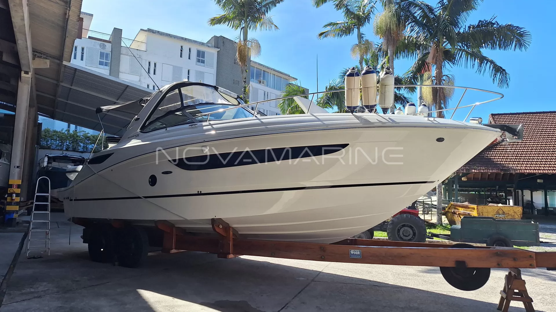 Sea Ray - 375 Sundancer