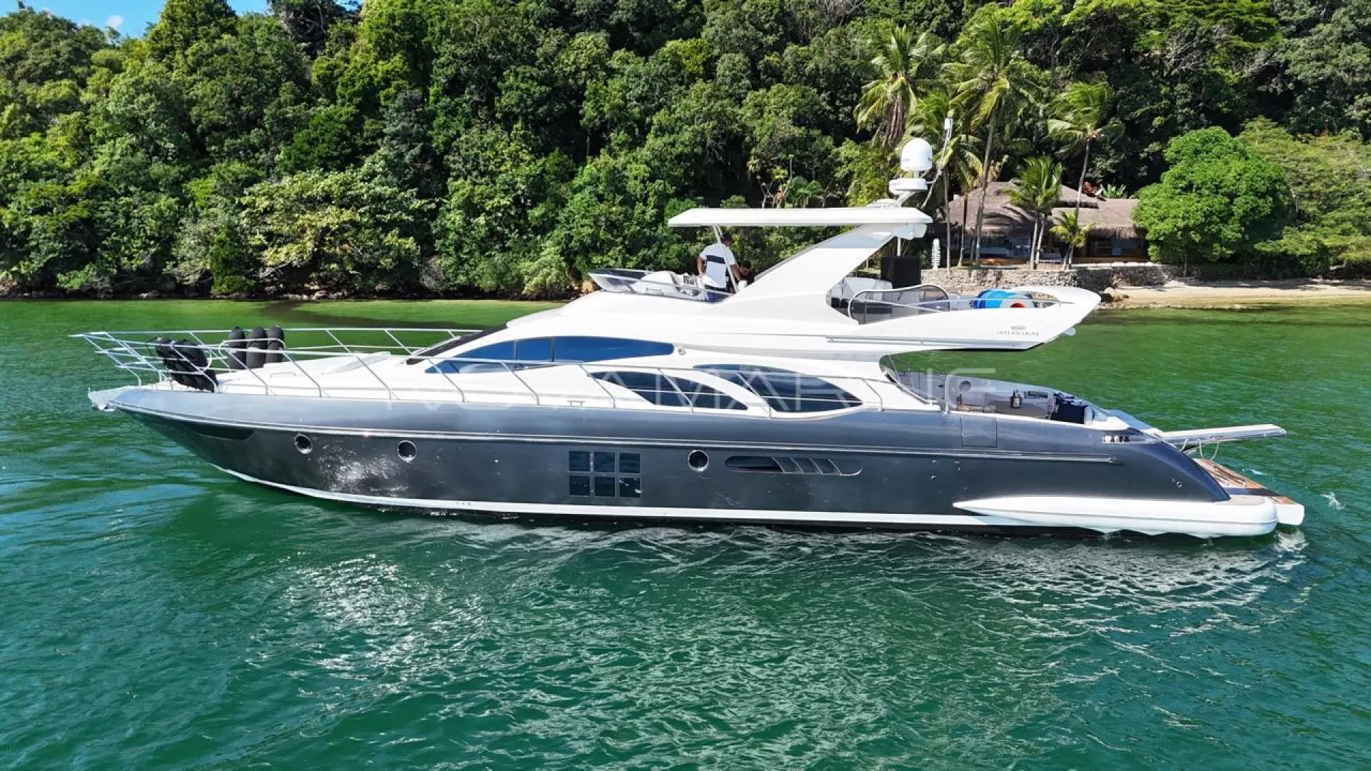 Intermarine - 680 Full