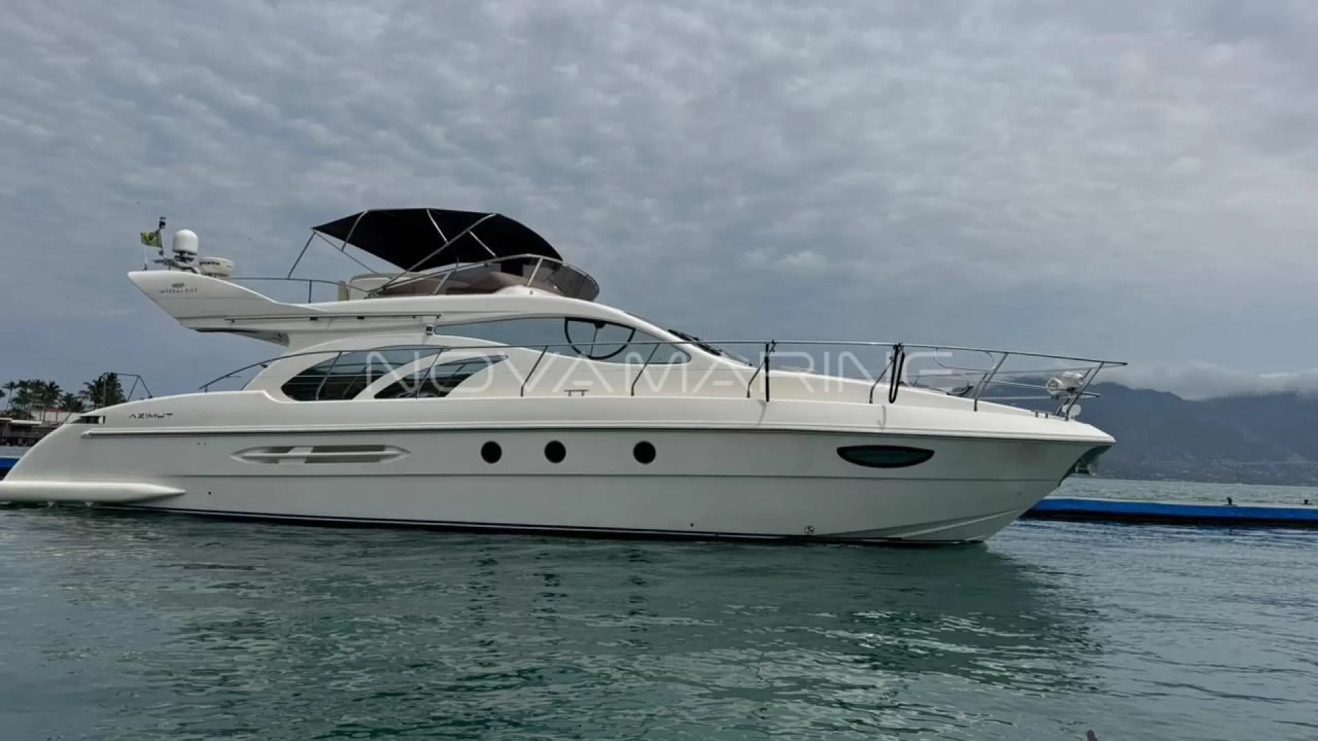 Intermarine - 520 Full