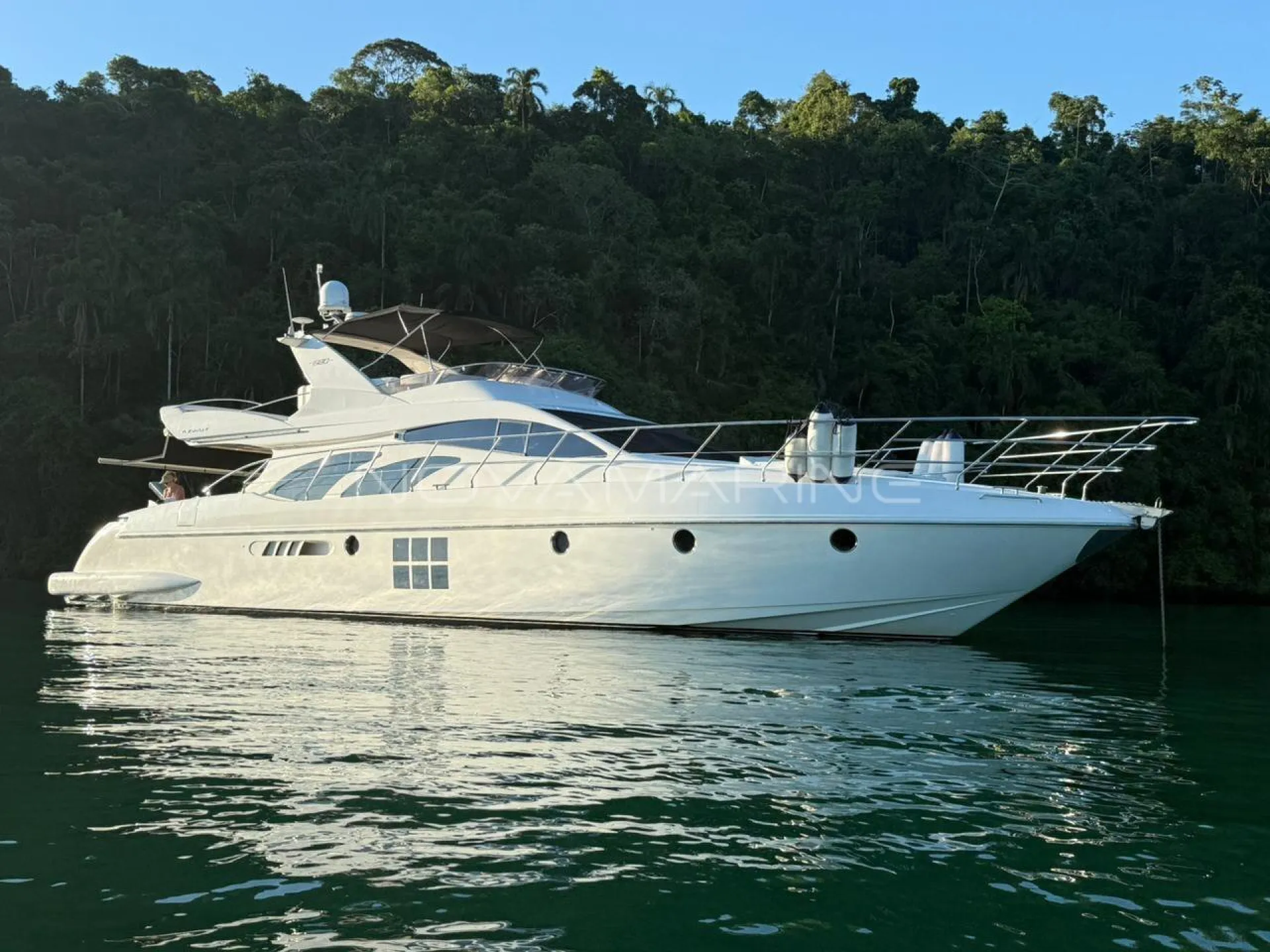 Intermarine - 680 Full