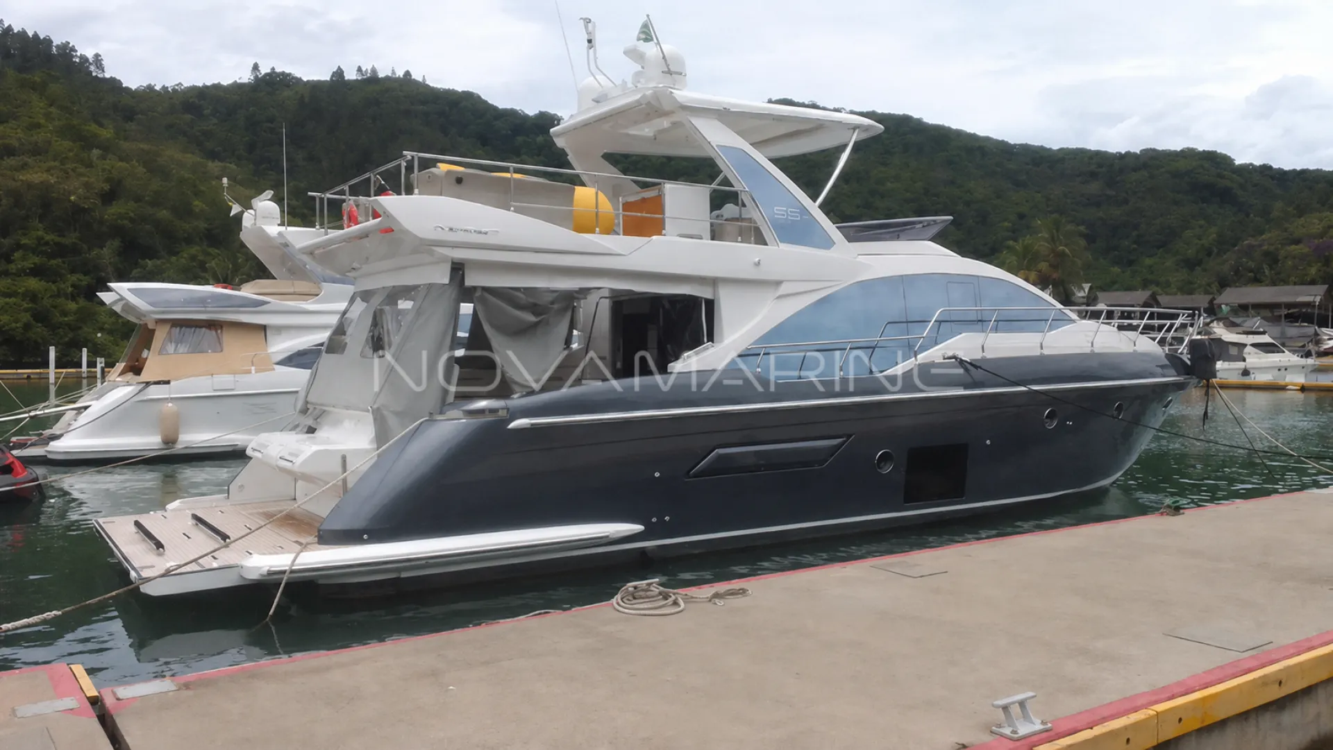 Azimut  - 56