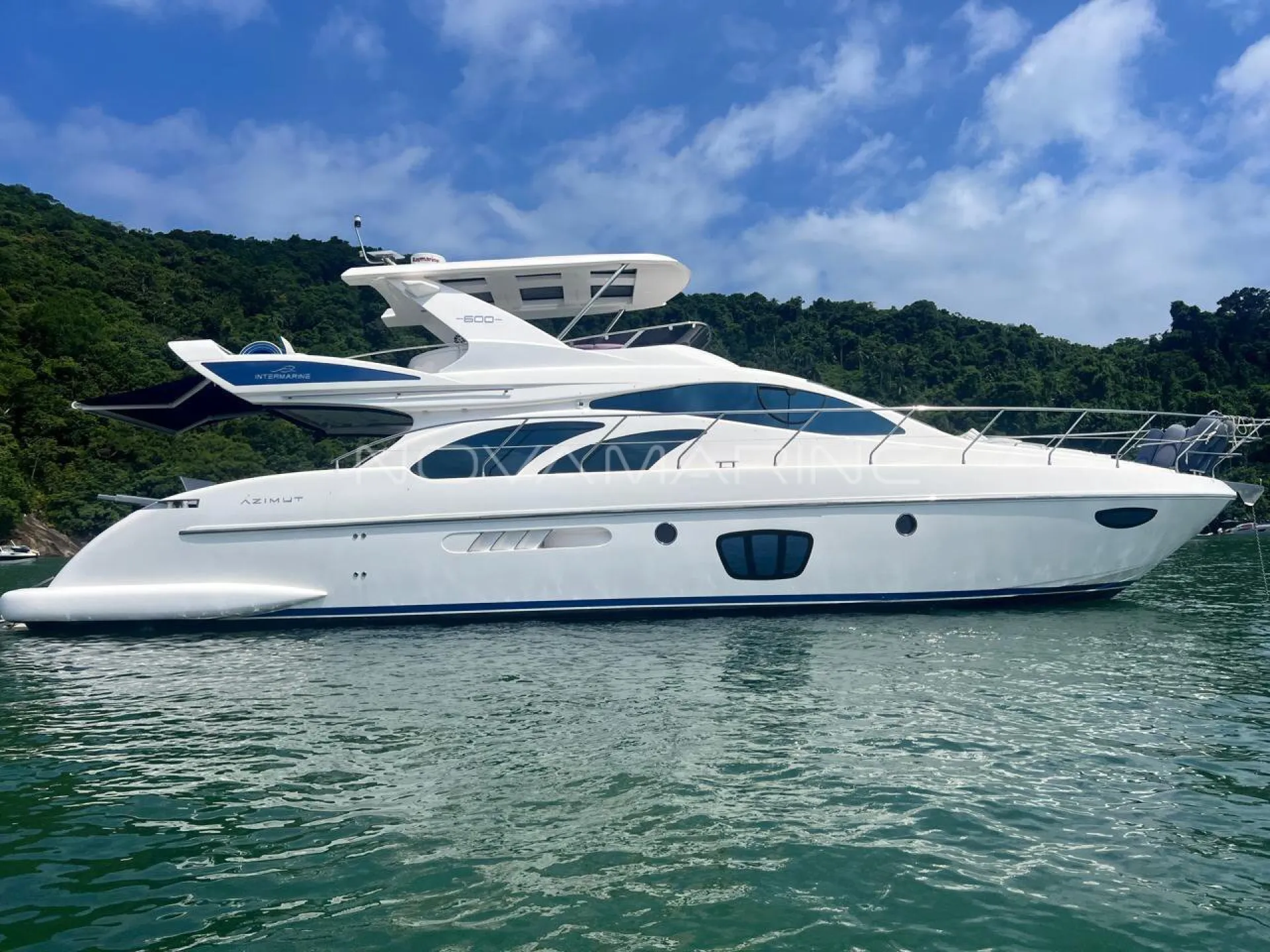 Intermarine - Azimut 600