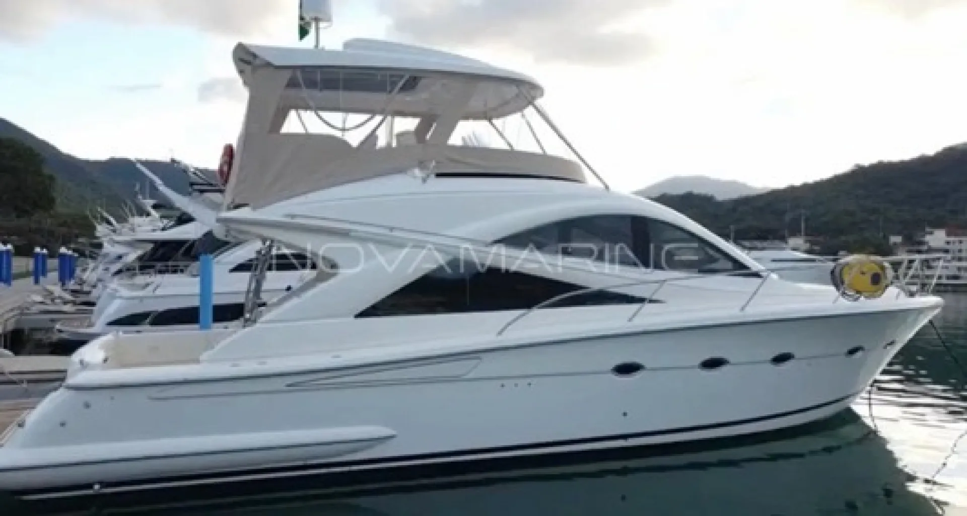 Roop Yacht  - 56