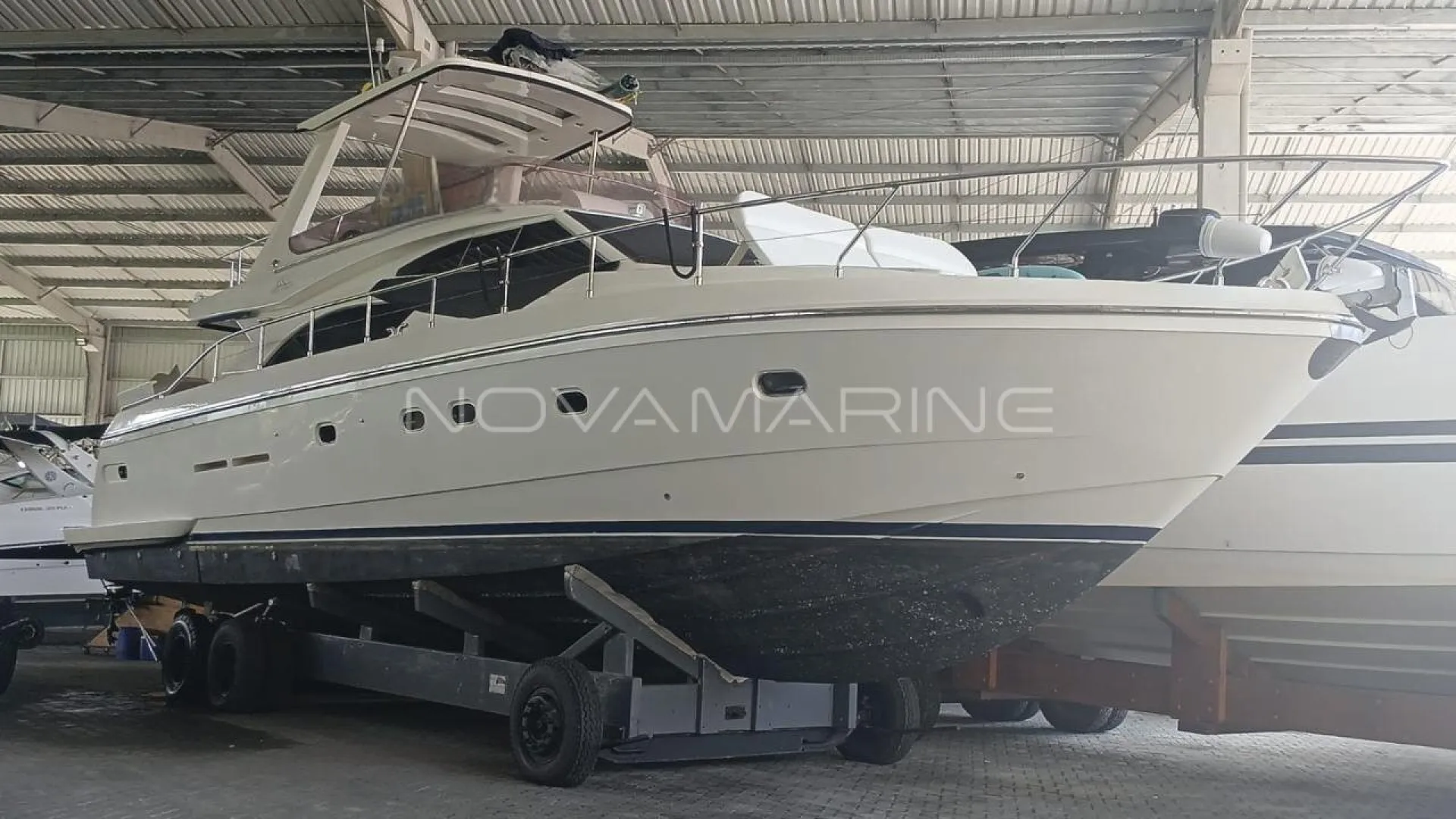Ferretti  - 55