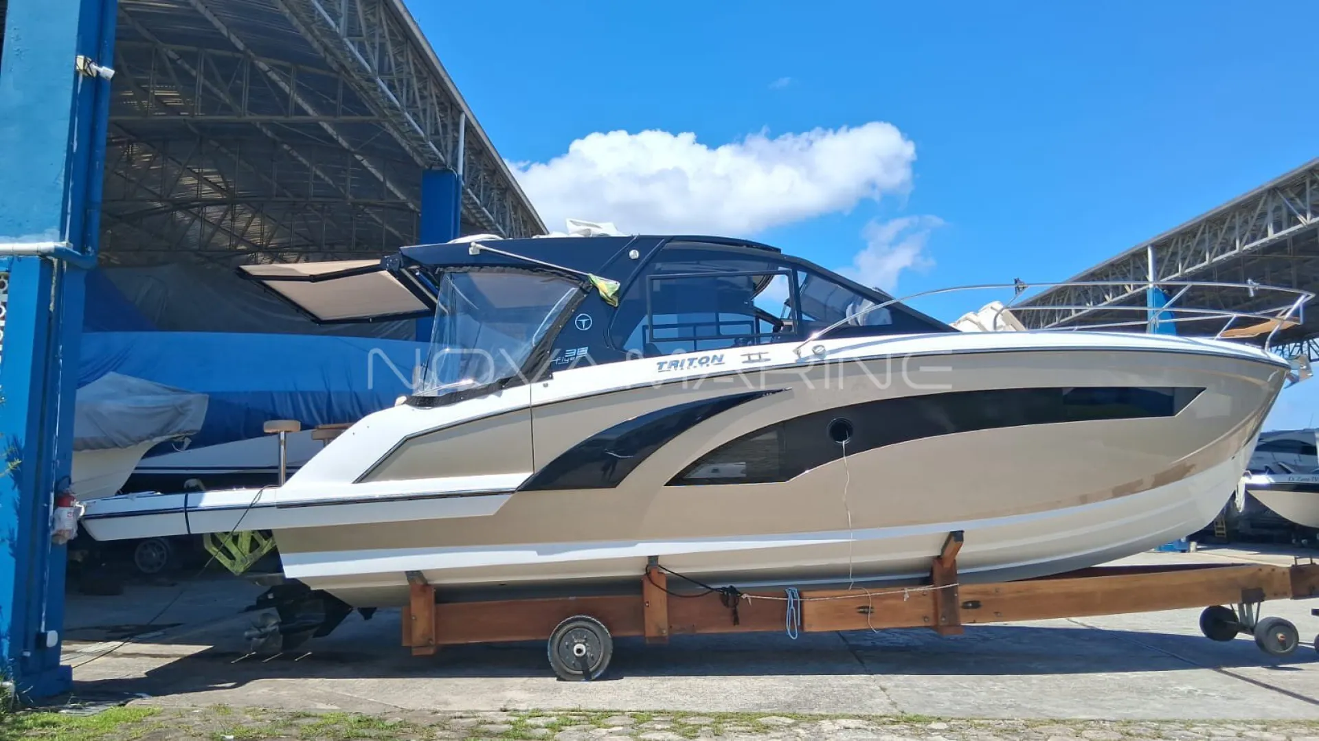 Triton Yachts - Flyer 38 HT