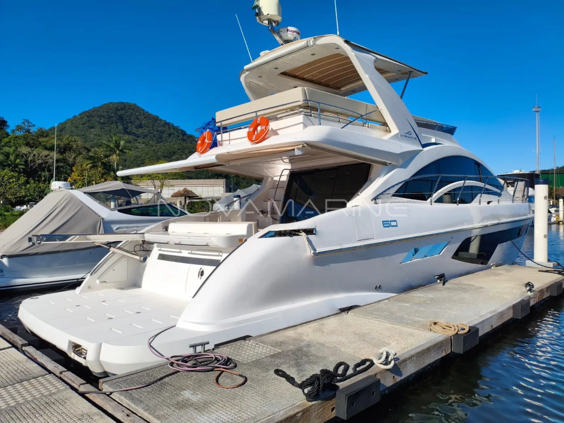 Intermarine - 60