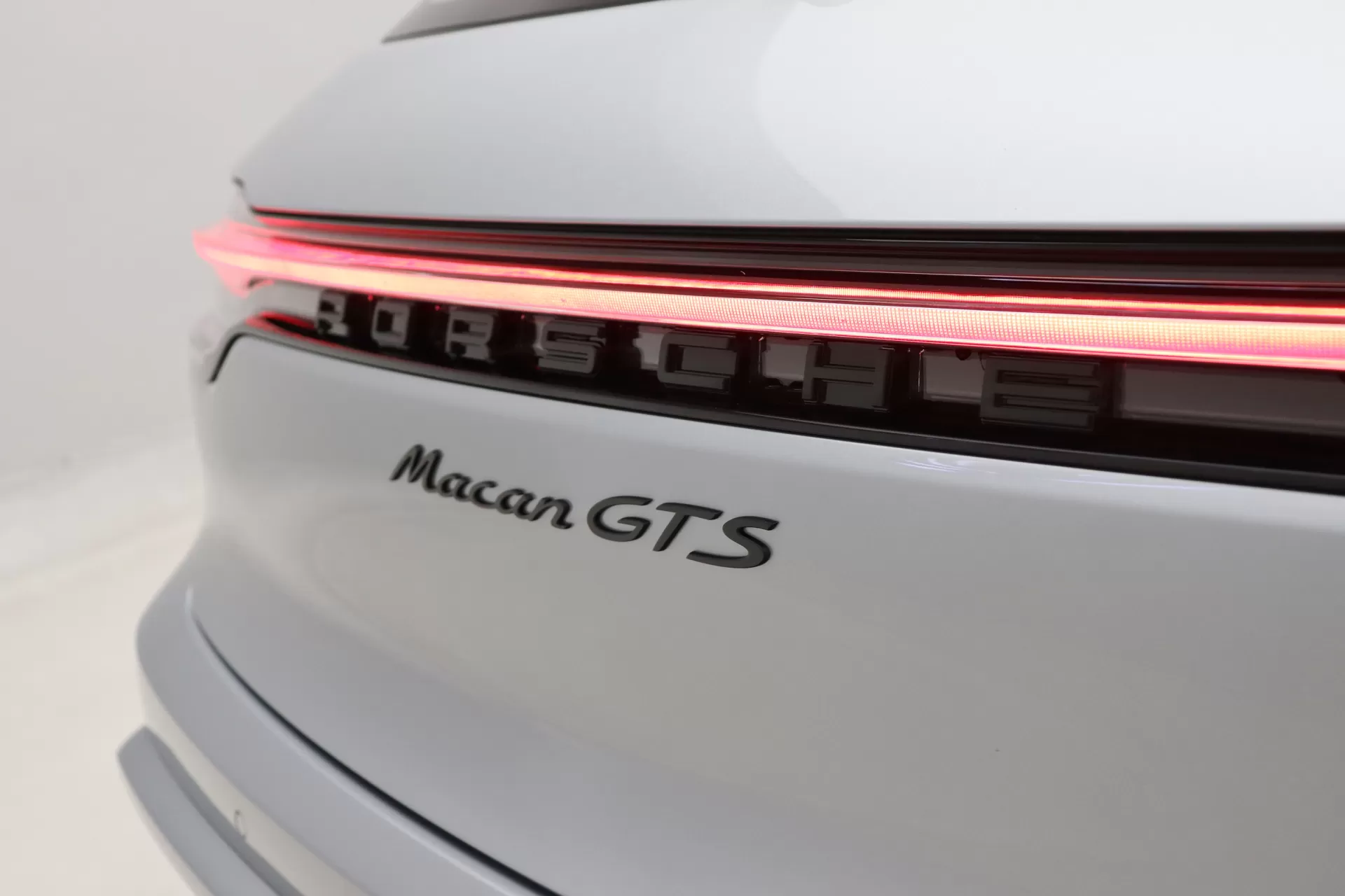 Foto do veiculo PORSCHE MACAN GTS