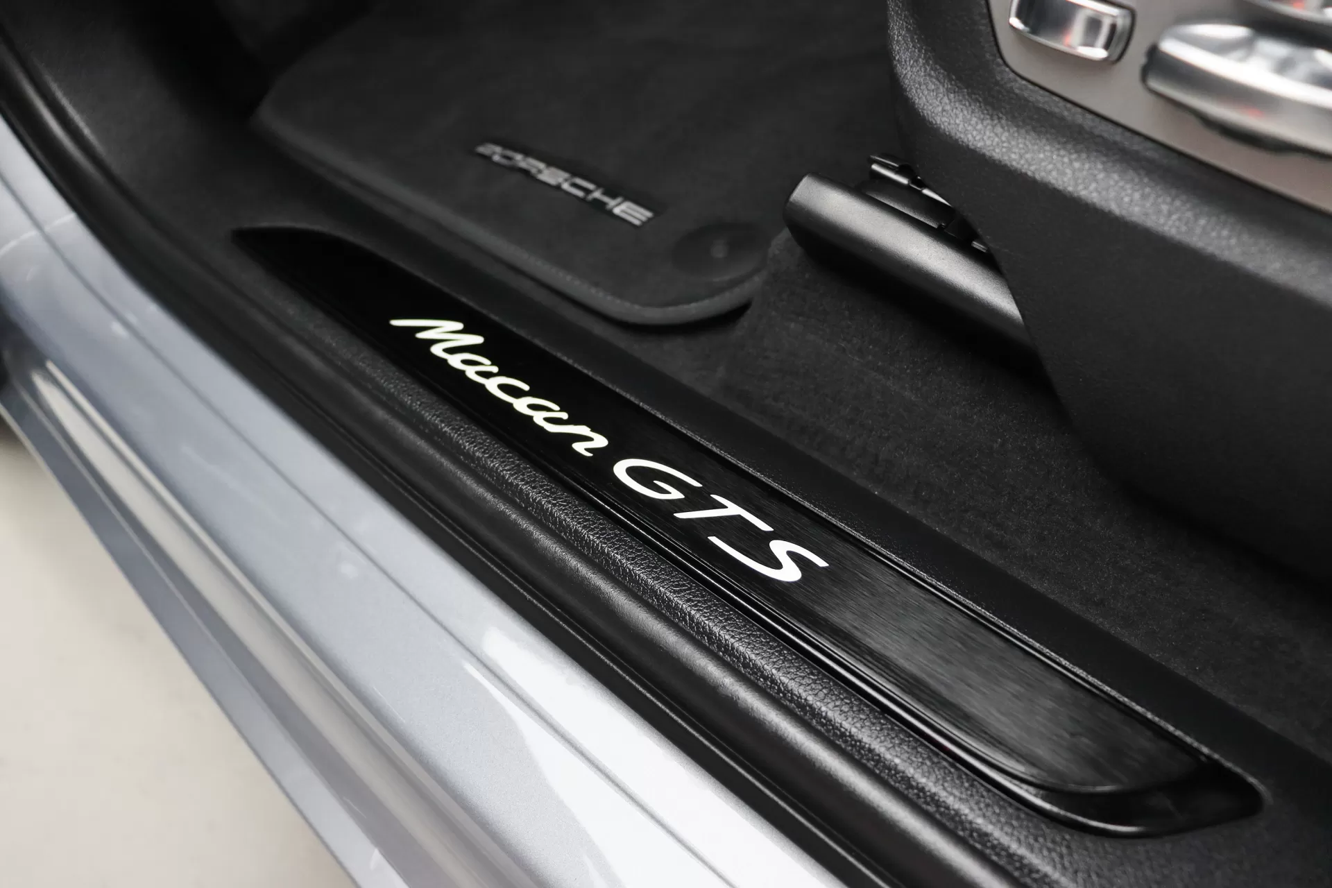 Foto do veiculo PORSCHE MACAN GTS