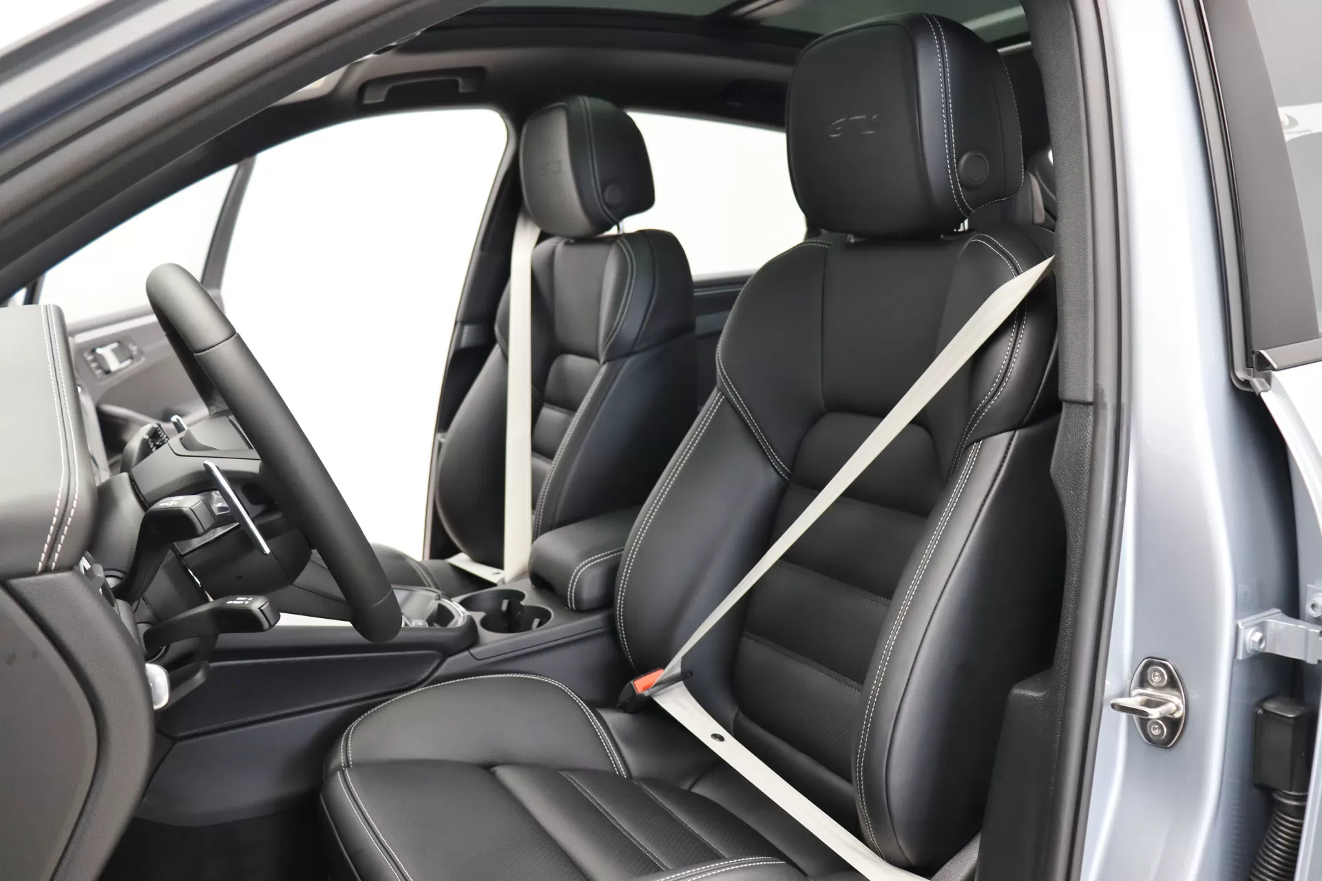 Foto do veiculo PORSCHE MACAN GTS