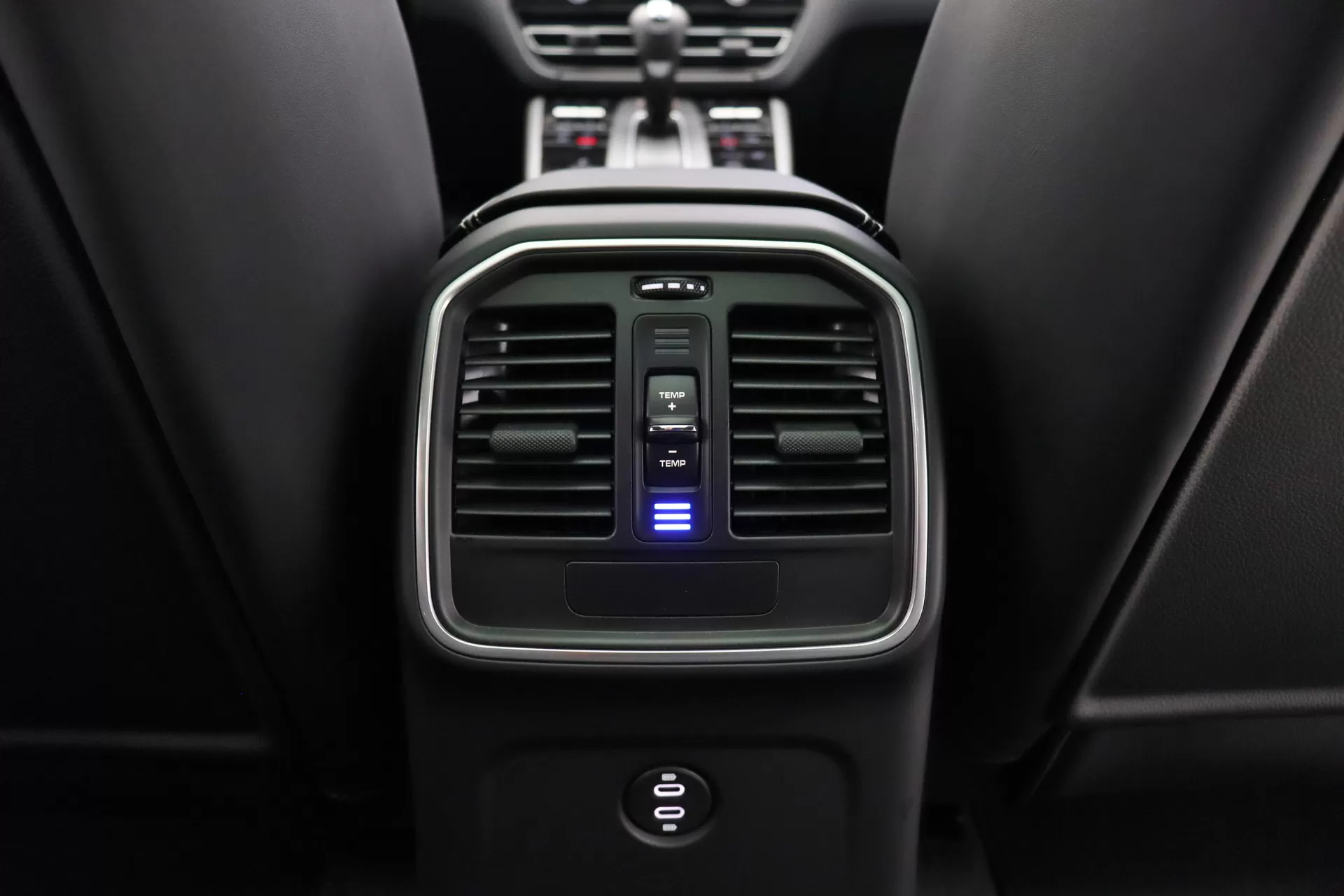 Foto do veiculo PORSCHE MACAN GTS