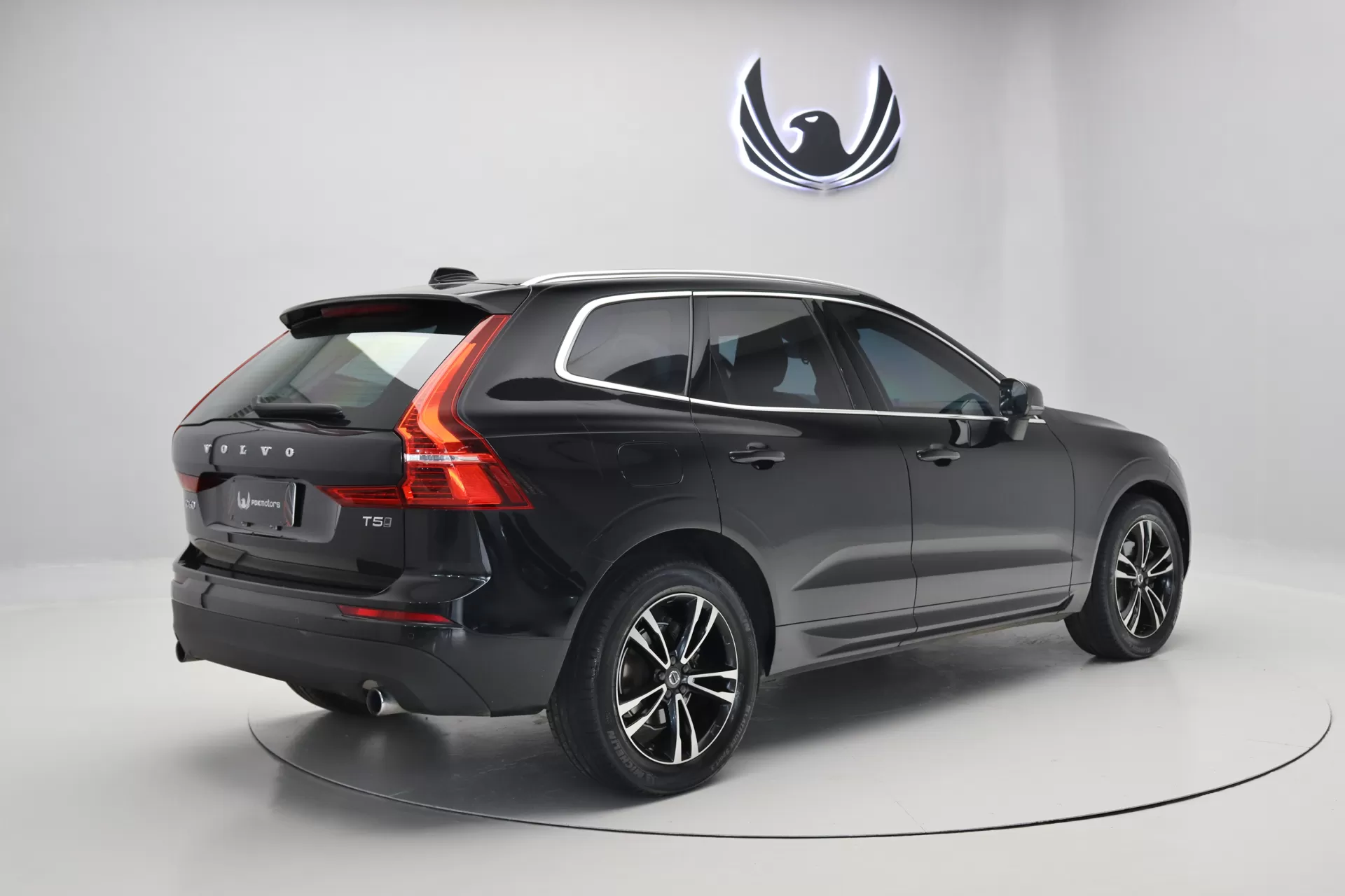 Foto do veiculo VOLVO XC60 T5 MOMENTUM AWD