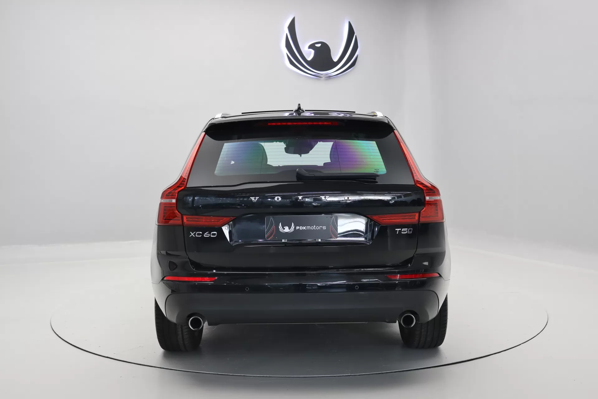 Foto do veiculo VOLVO XC60 T5 MOMENTUM AWD