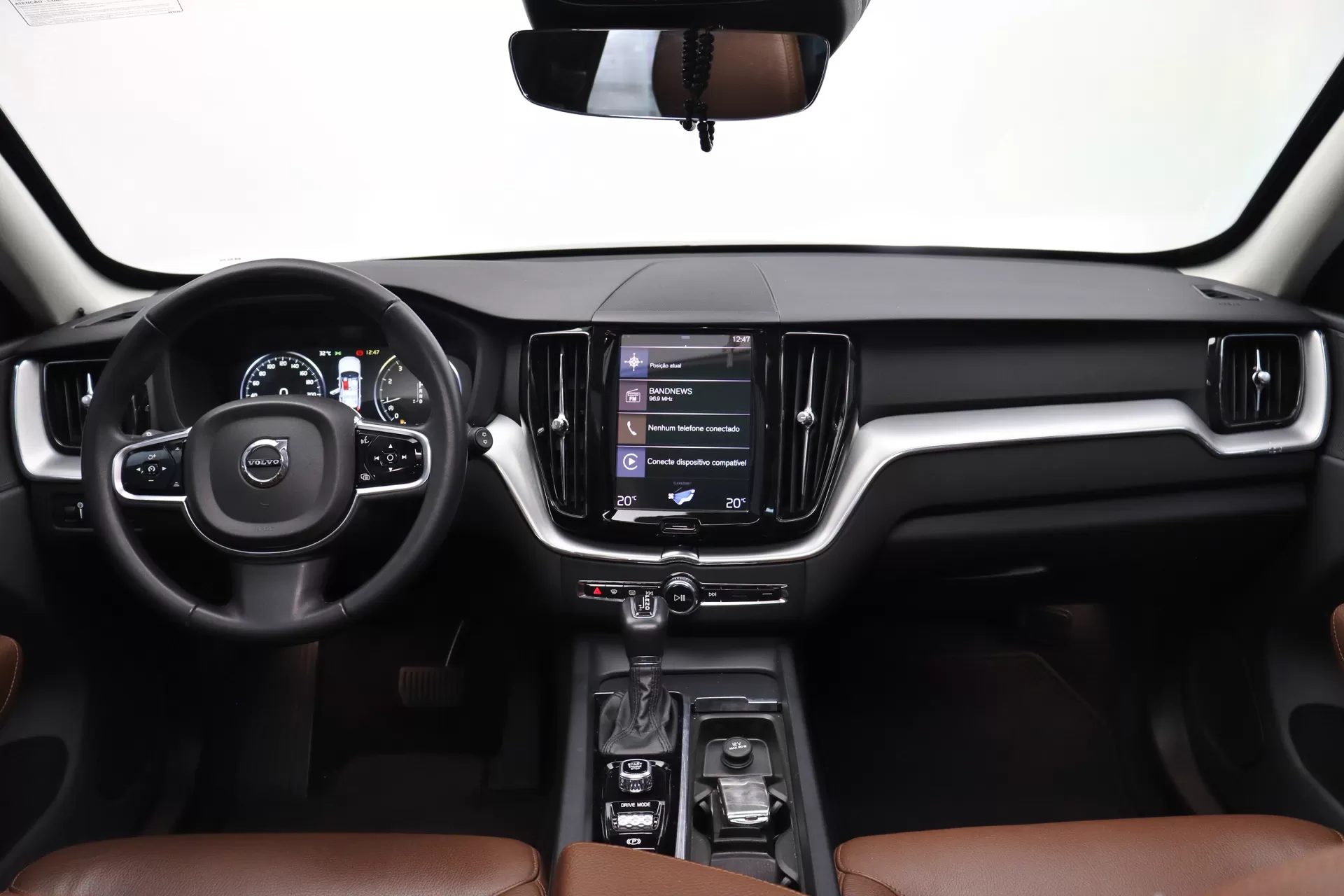 Foto do veiculo VOLVO XC60 T5 MOMENTUM AWD