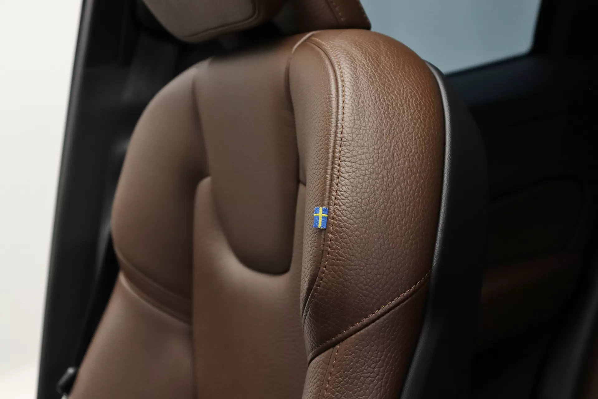 Foto do veiculo VOLVO XC60 T5 MOMENTUM AWD