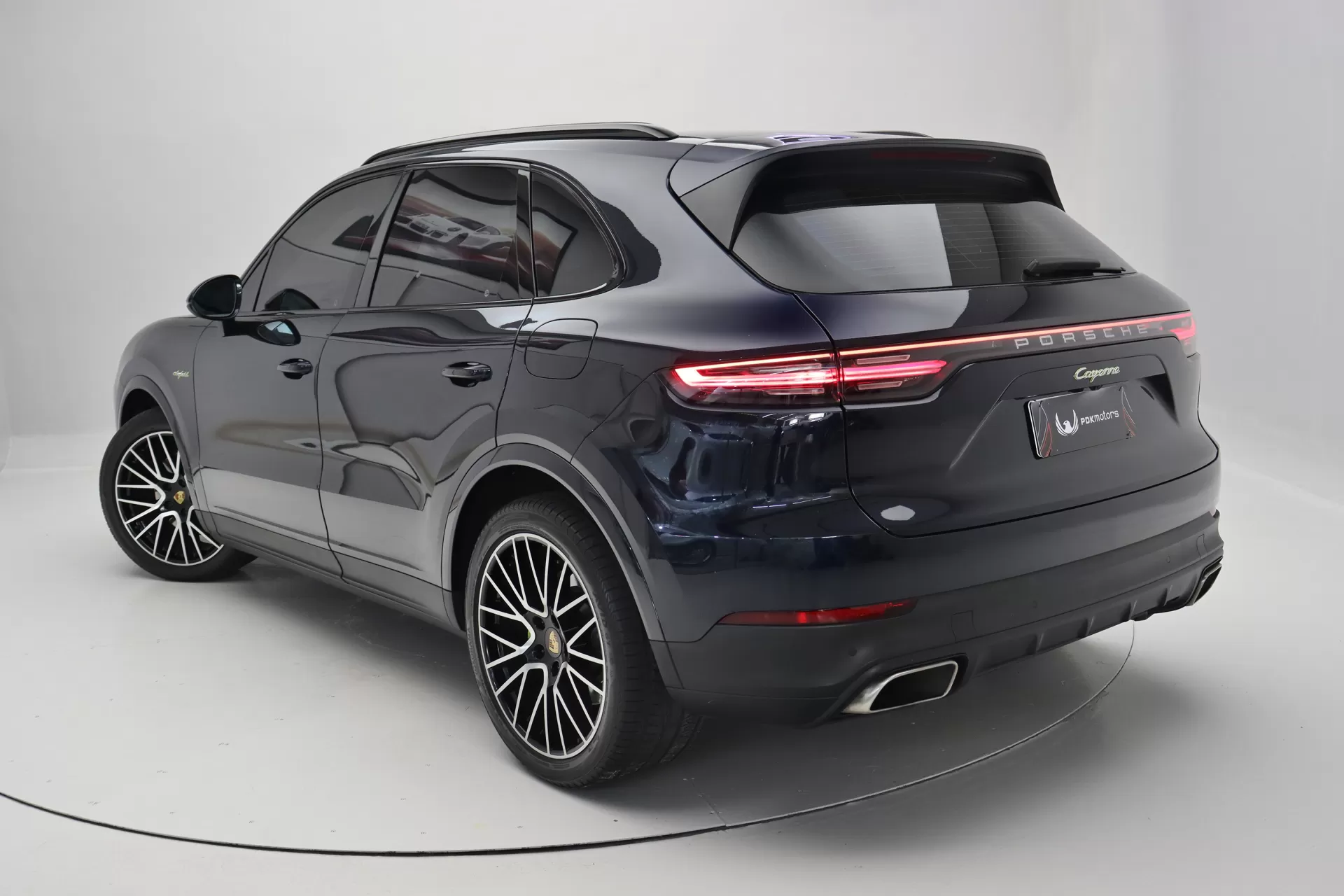 Foto do veiculo PORSCHE CAYENNE E-HYBRID