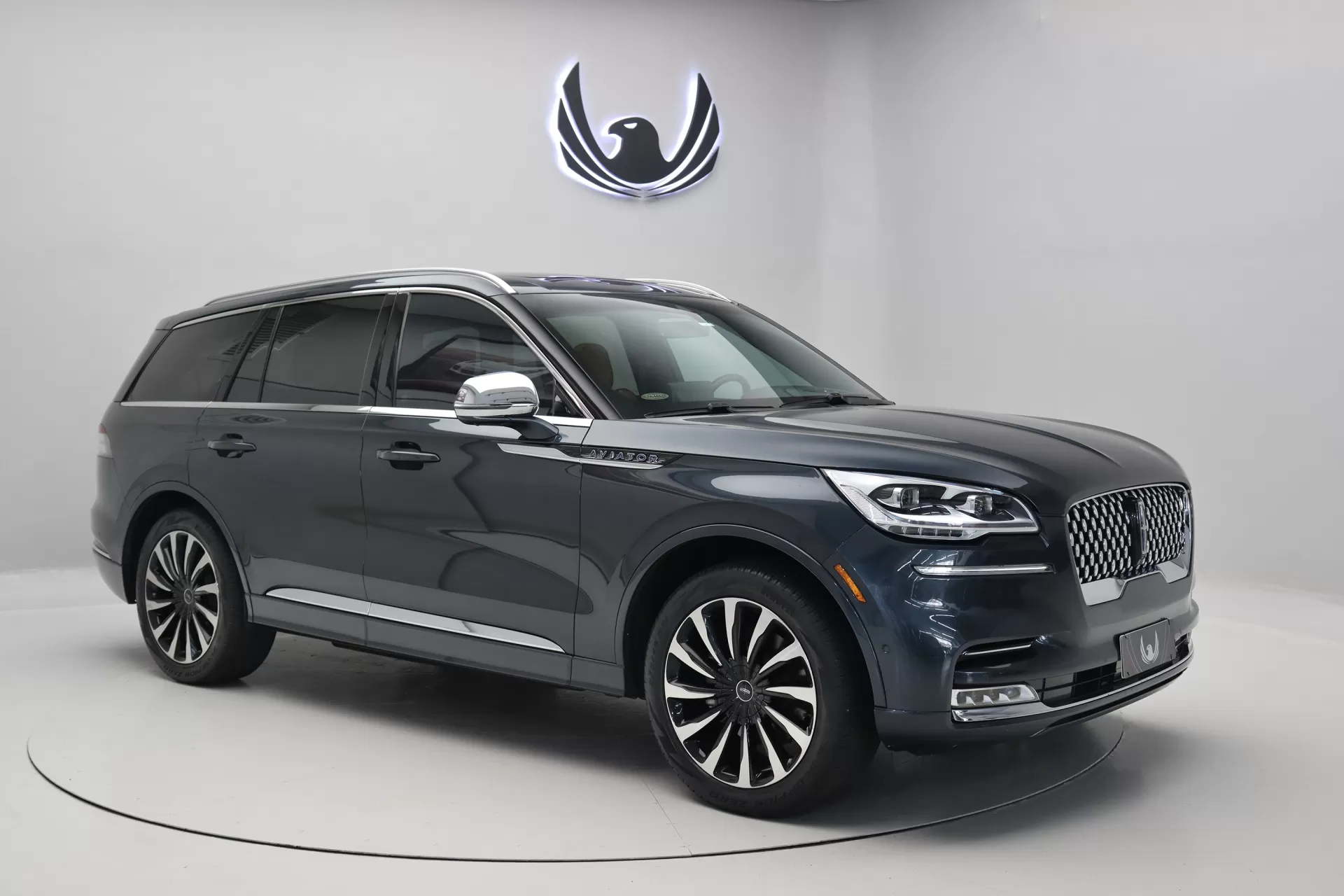 Foto do veiculo LINCOLN AVIATOR HYBRID AWD | 6 LUGARES