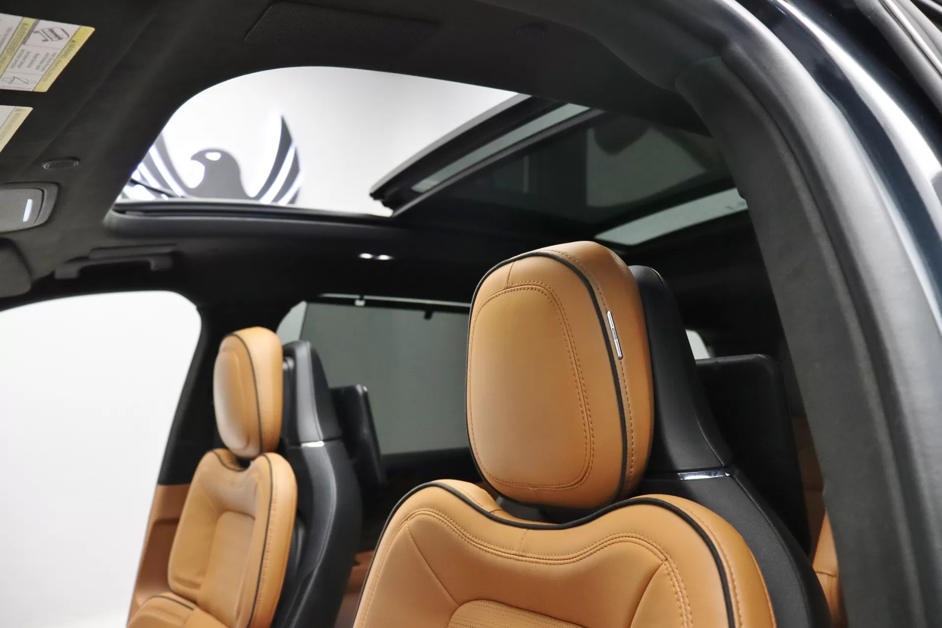 Foto do veiculo LINCOLN AVIATOR HYBRID AWD | 6 LUGARES