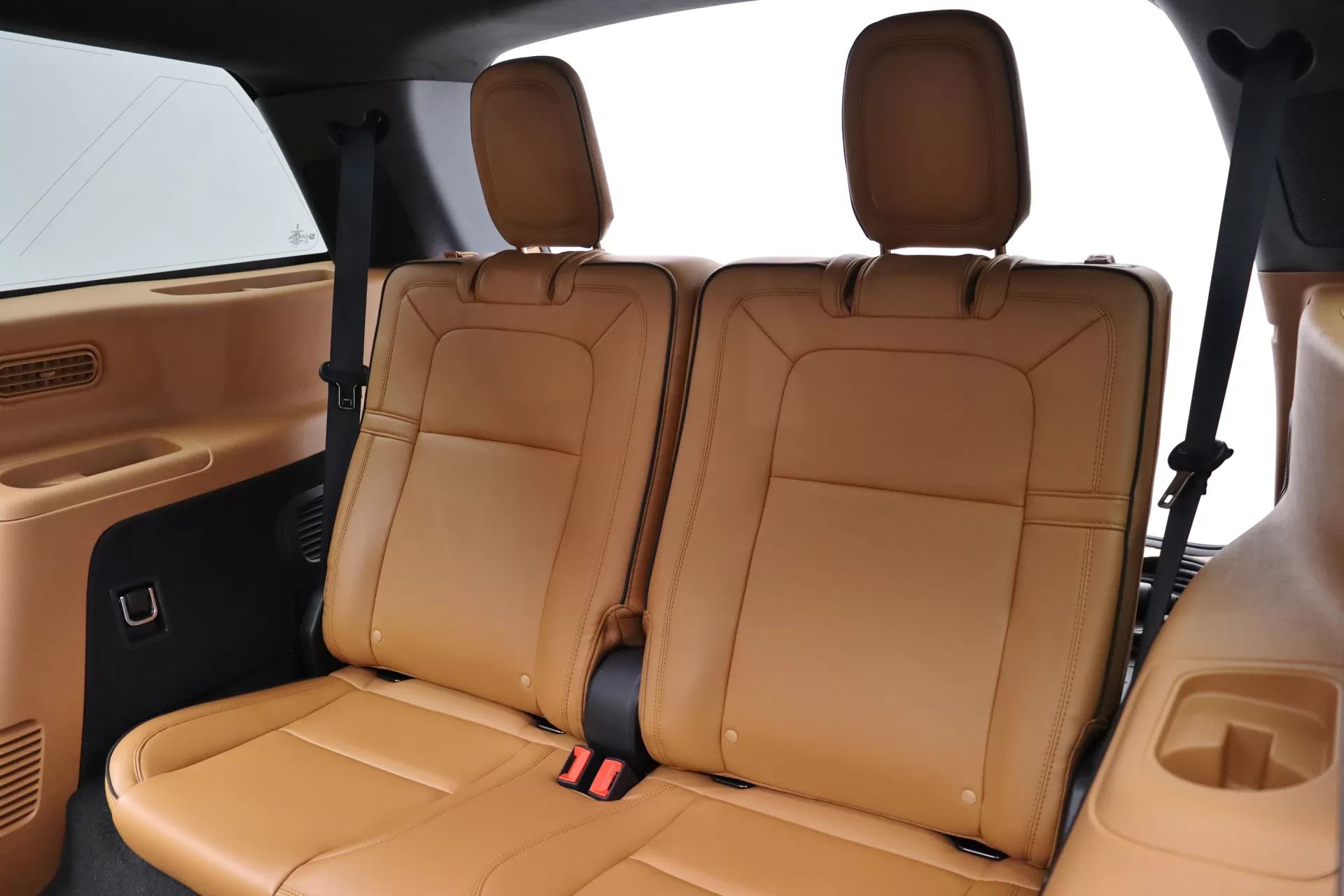 Foto do veiculo LINCOLN AVIATOR HYBRID AWD | 6 LUGARES