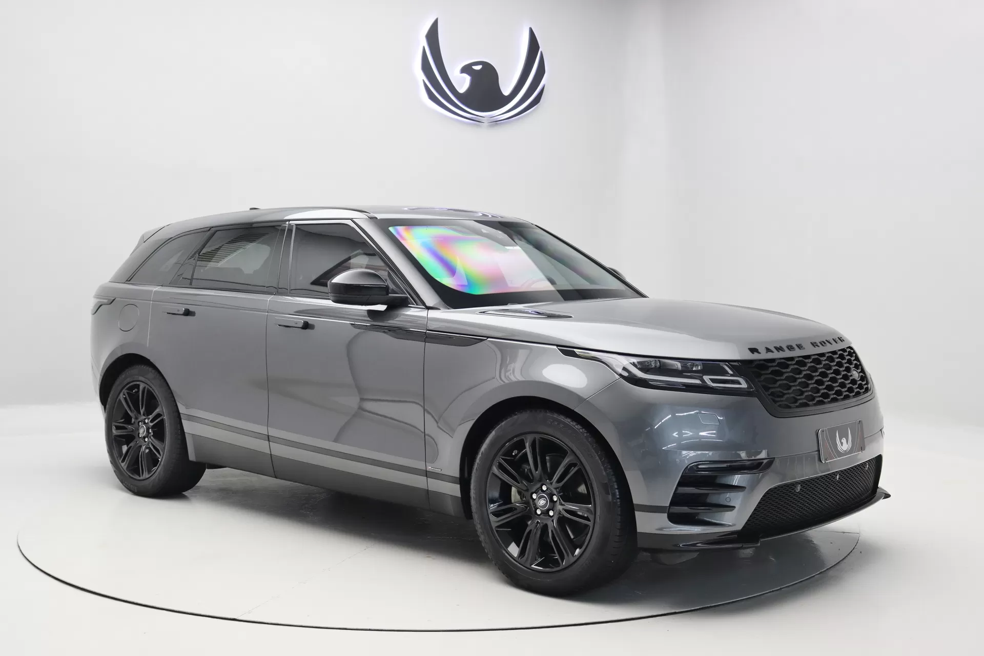 Foto do veiculo LAND ROVER RANGE ROVER VELAR P300 S R-DYNAMIC