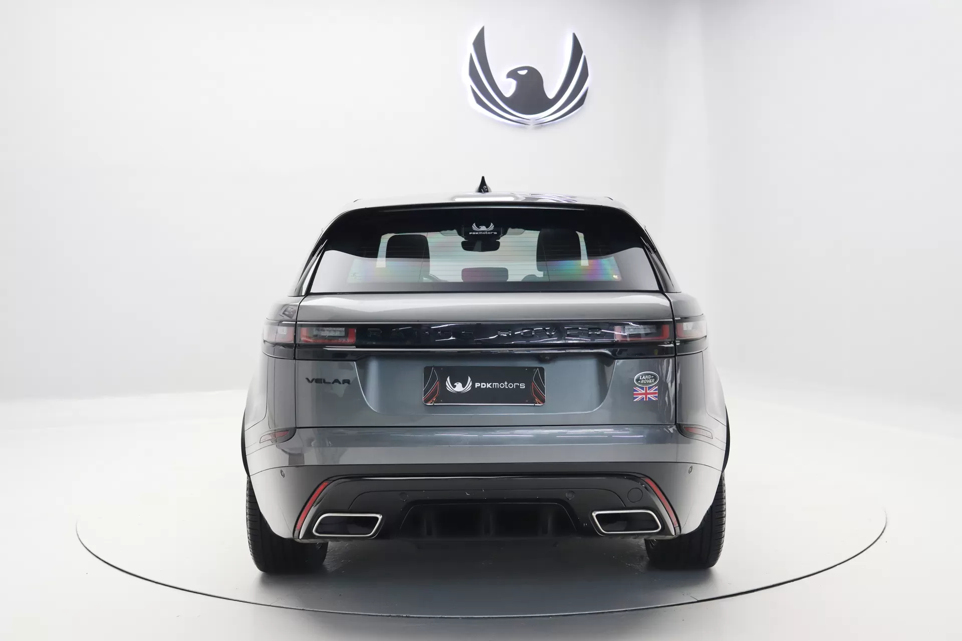 Foto do veiculo LAND ROVER RANGE ROVER VELAR P300 S R-DYNAMIC